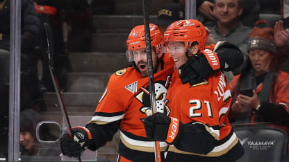 拓展产业跨 拓展产业跨